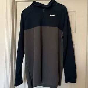 Fantastic long sleeve pullover